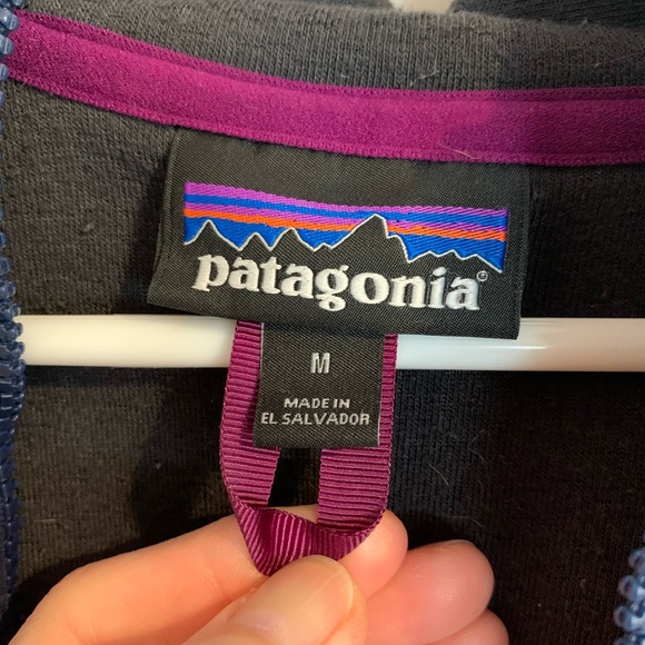 Patagonia Women’s Sherpa Fleece Hoodie - Picture 7 of 7